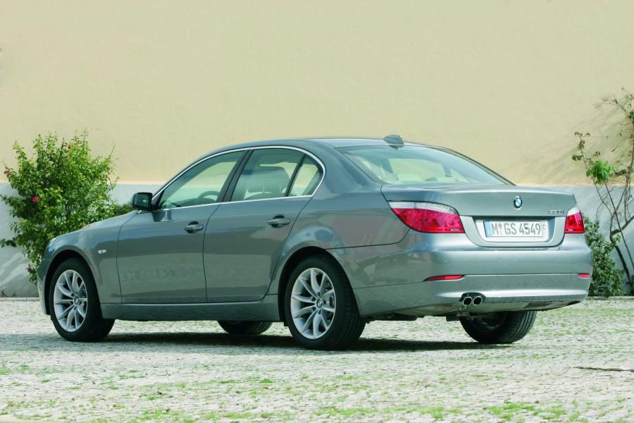  BMW 5-Series 2007 года  (фото 44 из 93)